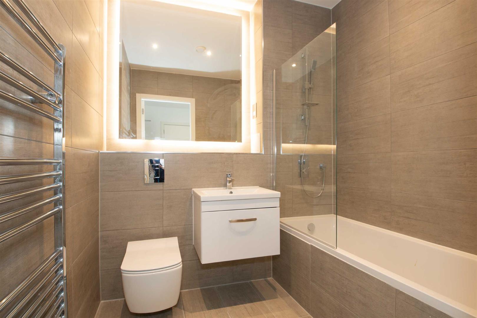 2 Foxhunter Drive, Linford Wood, Milton Keynes